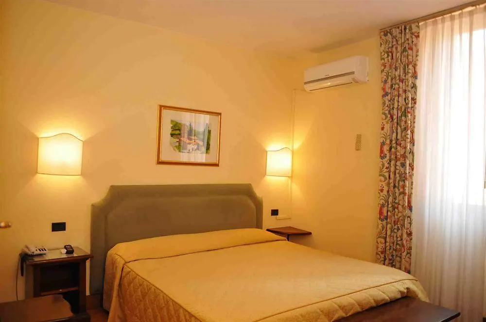 Hotel Relais Il Cestello Florenz 3*,  Italien