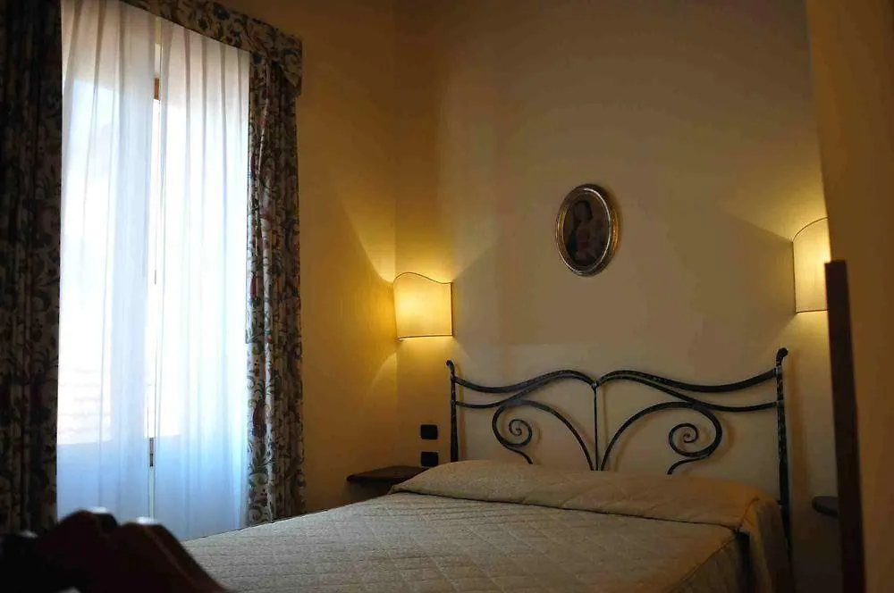 Hotel Relais Il Cestello Florence 3*,